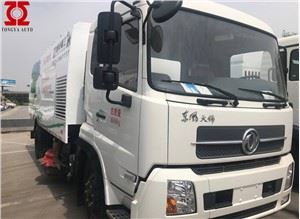 Txoj Kev Sweeper Truck