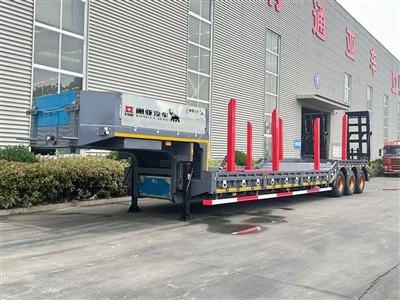 Ottc ntawv pov thawj qis txaj qis txaj semi trailer nrog tus ntaiv tshuab